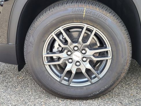 New 2026 GMC Acadia Elevation image 8