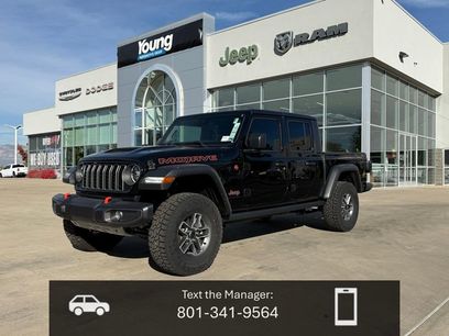 New 2025 Jeep Gladiator Mojave w/ Convenience Group