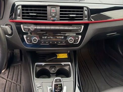 Used 2018 BMW 230i Coupe image 25