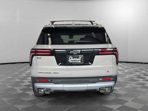 New 2026 Chevrolet Traverse Z71 w/ Driver Confidence Package AWD/4WD image 6
