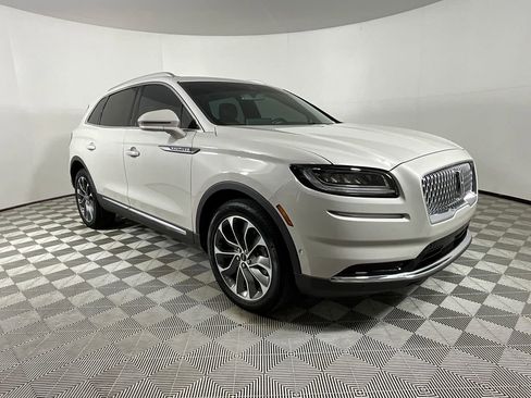 Used 2023 Lincoln Nautilus Reserve w/ Equipment Group 201A AWD/4WD image 6