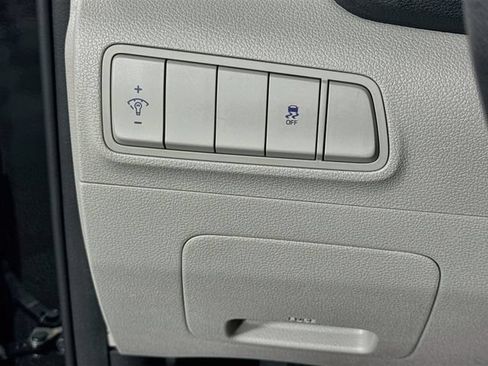 Used 2018 Hyundai Tucson SE AWD/4WD image 19