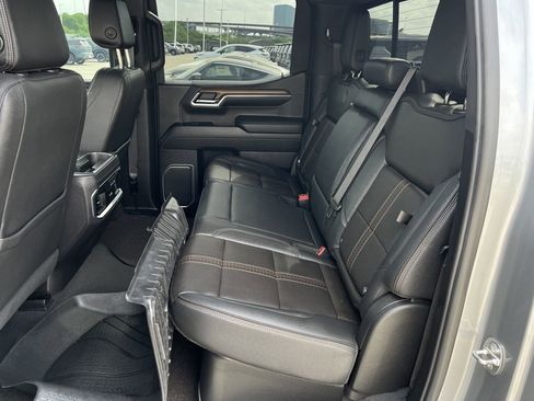 Used 2024 Chevrolet Silverado 1500 High Country w/ Max Trailering Package image 28