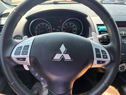 Used 2012 Mitsubishi Outlander GT FWD image 17