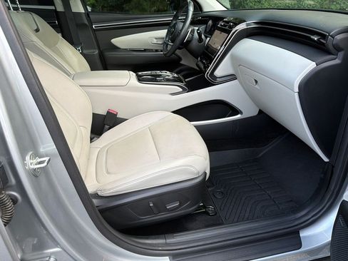 Used 2022 Hyundai Tucson Limited FWD image 13