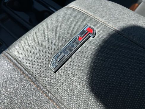 Used 2024 GMC Sierra 2500 AT4 w/ AT4 Premium Plus Package image 45