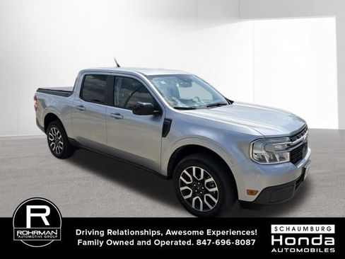 Used 2024 Ford Maverick Lariat FWD image 3