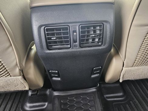 Used 2014 Toyota 4Runner SR5 Premium image 8