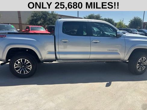 Used 2023 Toyota Tacoma TRD Sport AWD/4WD image 2