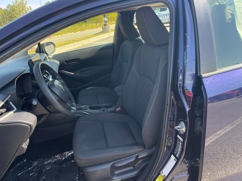 Used 2023 Toyota Corolla LE FWD image 32