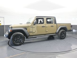 New 2026 Jeep Gladiator Sport video 2
