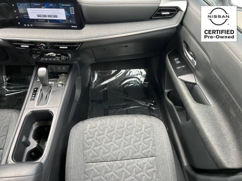 Certified 2026 Nissan Kicks SV FWD image 15