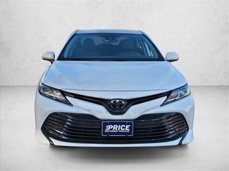 Used 2020 Toyota Camry LE video 2