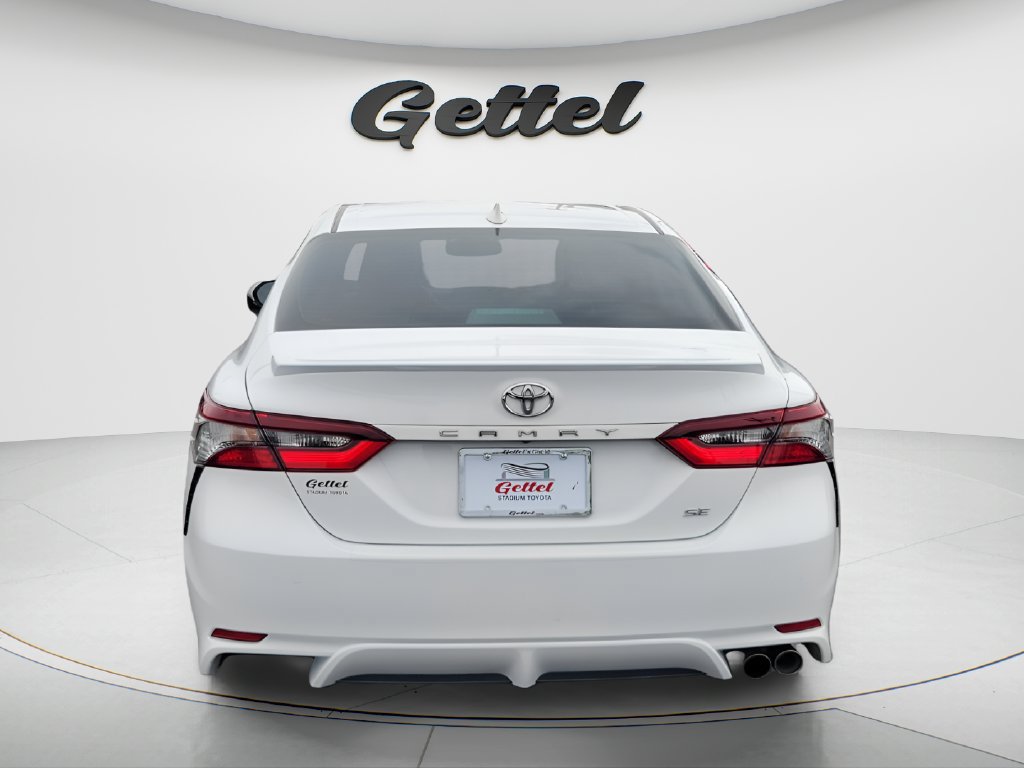 Used 2024 Toyota Camry SE w/ Convenience Package FWD image 6