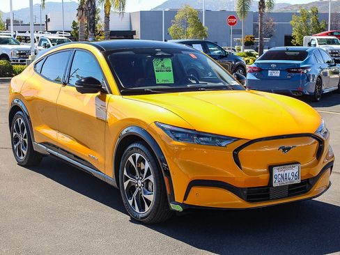 Certified 2023 Ford Mustang Mach-E Premium image 3