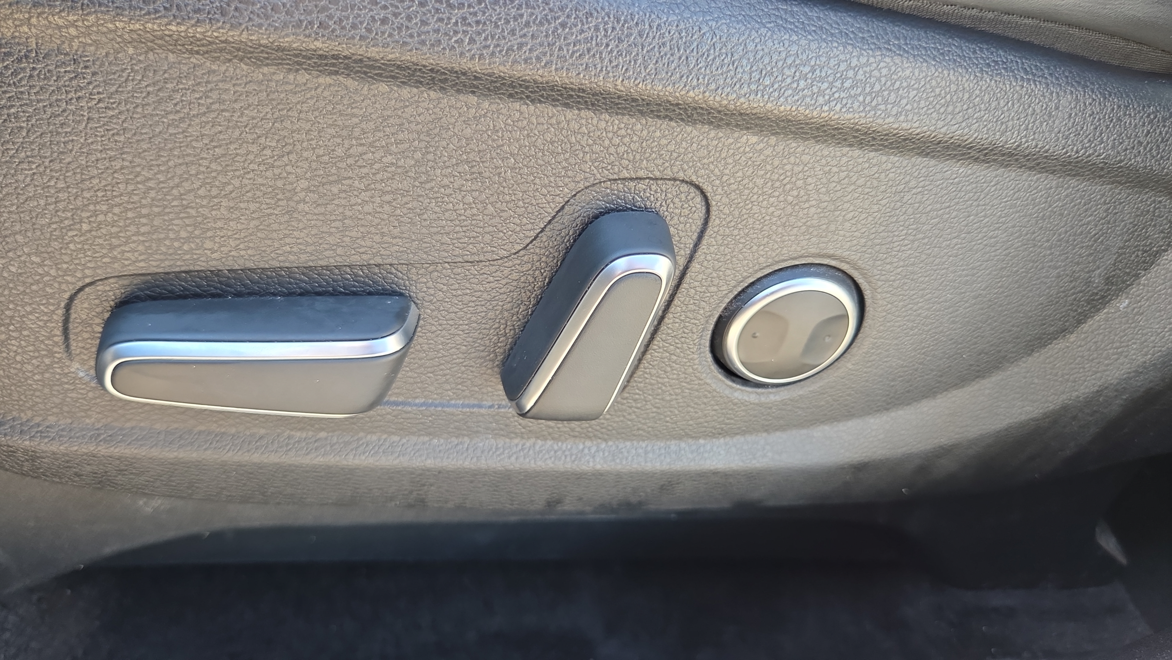 Used 2024 Hyundai Palisade SEL FWD image 17