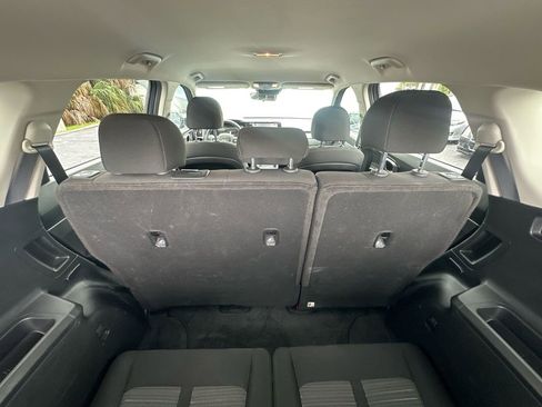 Used 2022 Kia Sorento LX image 15