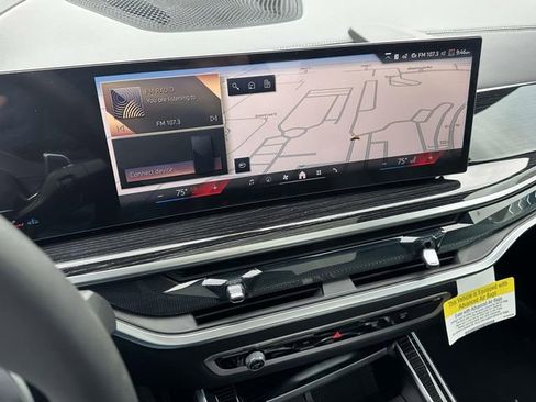 New 2026 BMW X7 xDrive40i image 16