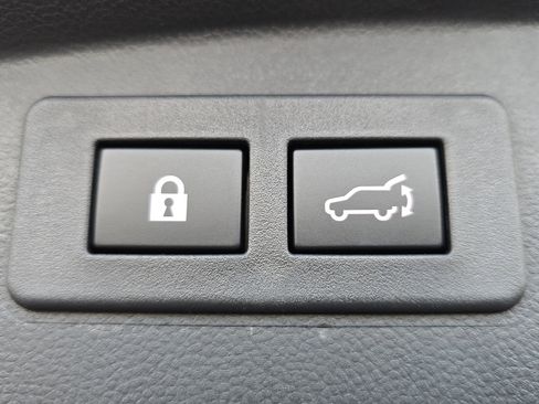 New 2025 Subaru Outback Premium image 17