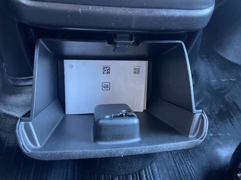 Used 2022 Chevrolet Express 3500 LS image 22