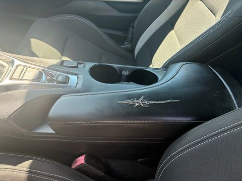 Used 2020 Chevrolet Camaro LT image 14