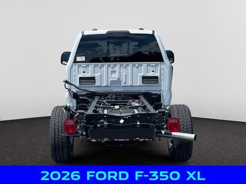 New 2026 Ford F350 XL w/ XL Chrome Package AWD/4WD image 4