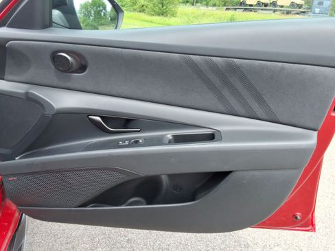 Used 2025 Hyundai Elantra N FWD image 25