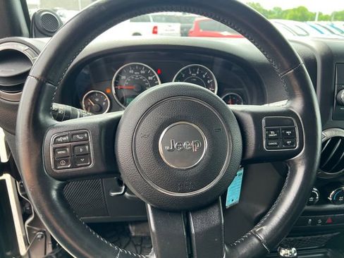 Used 2014 Jeep Wrangler Sport AWD/4WD image 13