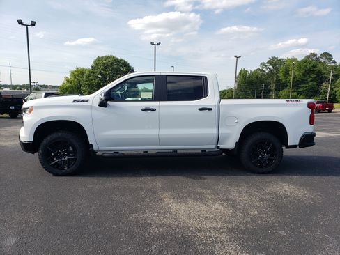 New 2026 Chevrolet Silverado 1500 LT Trail Boss w/ LT Trail Boss Premium Package AWD/4WD image 6