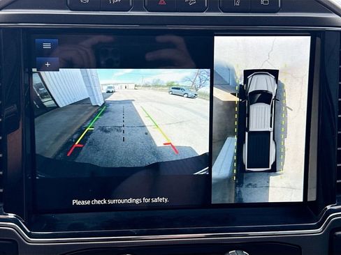 Used 2022 Ford F450 Limited w/ FX4 Off-Road Package image 17