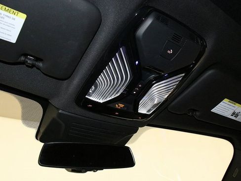 Used 2024 BMW X5 xDrive40i image 25