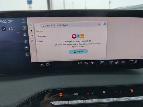 Used 2025 Buick Enclave Sport Touring image 21