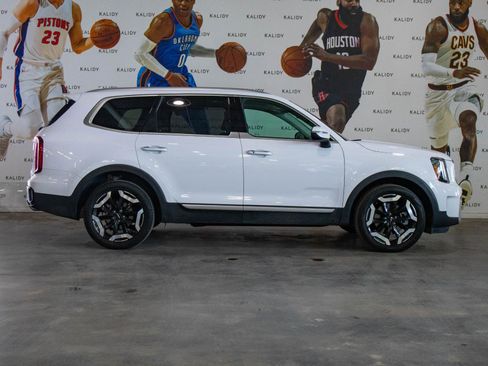 Used 2025 Kia Telluride S AWD/4WD image 19