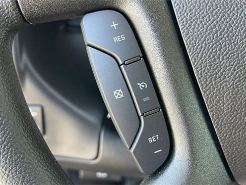 New 2025 Chevrolet Express 2500 w/ Driver Convenience Package image 21