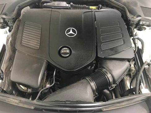 Used 2023 Mercedes-Benz C 300 4MATIC Sedan image 37