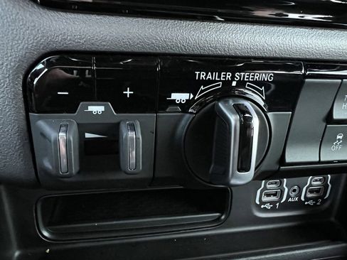 Used 2022 RAM 1500 Laramie image 45