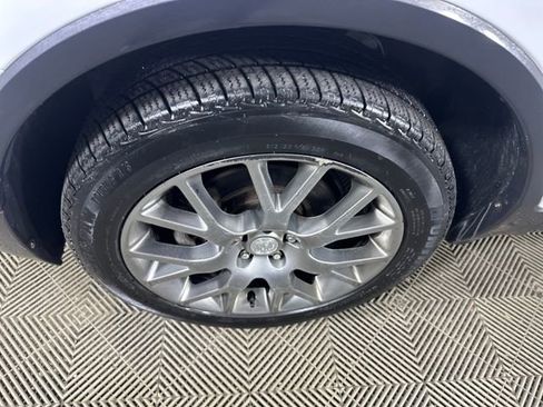 Used 2018 Buick Encore Sport Touring image 25