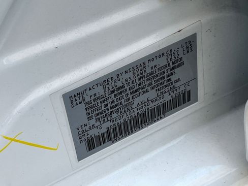 Used 2025 Nissan Sentra S image 27