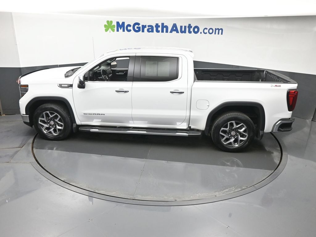 Used 2023 GMC Sierra 1500 SLT AWD/4WD image 24