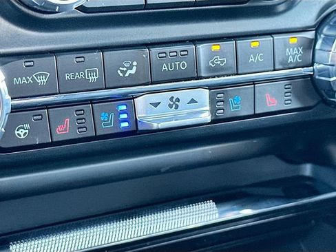 Used 2024 Ford F150 Lariat w/ Equipment Group 502A High image 21