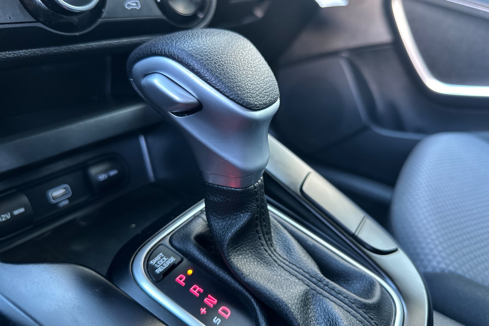 Used 2022 Kia Soul LX FWD image 22