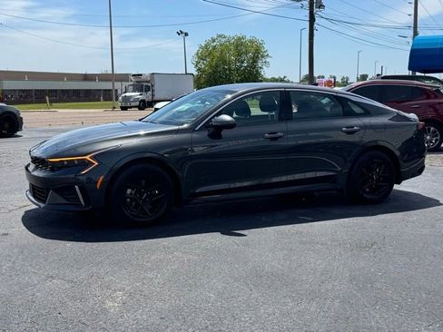 Used 2025 Kia K5 LXS FWD image 3