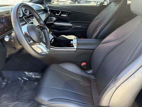 Used 2024 Mercedes-Benz CLE 300 4MATIC Coupe image 22