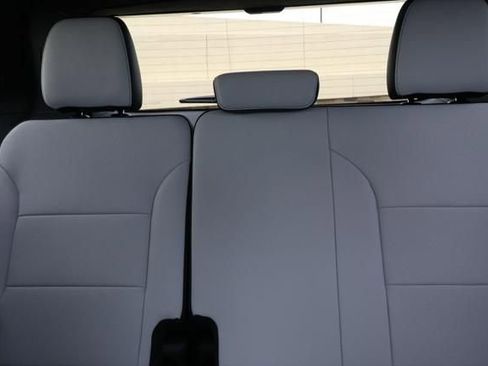 New 2026 Chevrolet Traverse High Country image 40