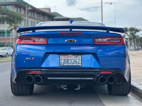 Used 2018 Chevrolet Camaro ZL1 image 4