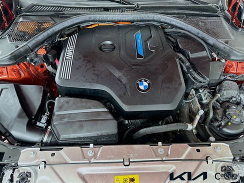 Used 2022 BMW 330e w/ Driving Assistance Package RWD image 29
