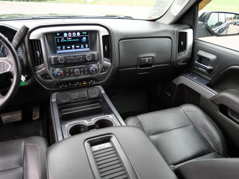Certified 2017 Chevrolet Silverado 1500 LTZ Z71 w/ LTZ Plus Package AWD/4WD image 11