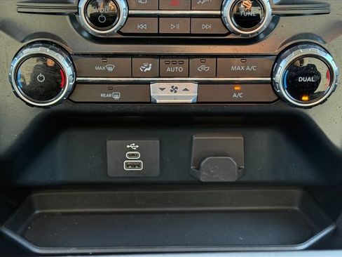 Used 2025 Ford F150 XLT w/ Equipment Group 301A Standard RWD image 20