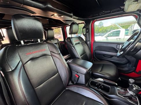 Used 2020 Jeep Wrangler Unlimited Rubicon AWD/4WD image 18