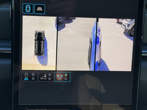 New 2026 GMC Terrain AT4 w/ Convenience Package III image 35